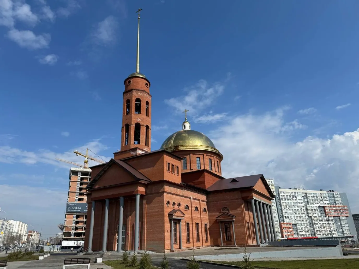 r4vbmb8x1upg3vjaoolon6c94gc4gx41-1376-10